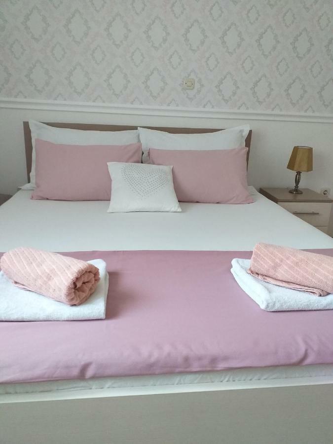 Apartman Jurilj Makarska Esterno foto