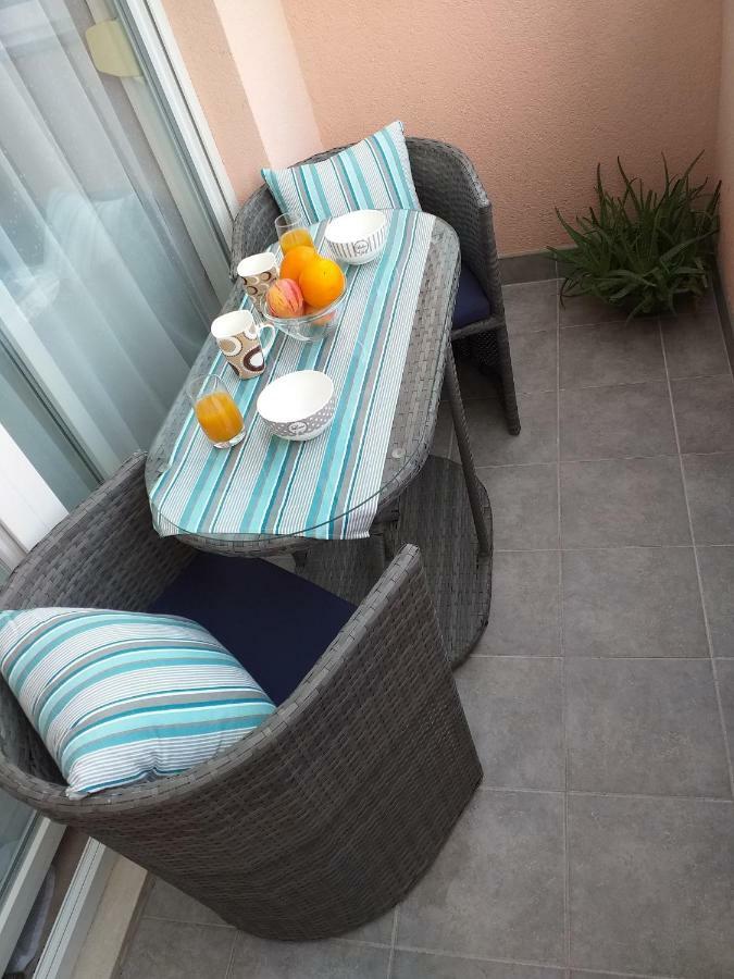 Apartman Jurilj Makarska Esterno foto