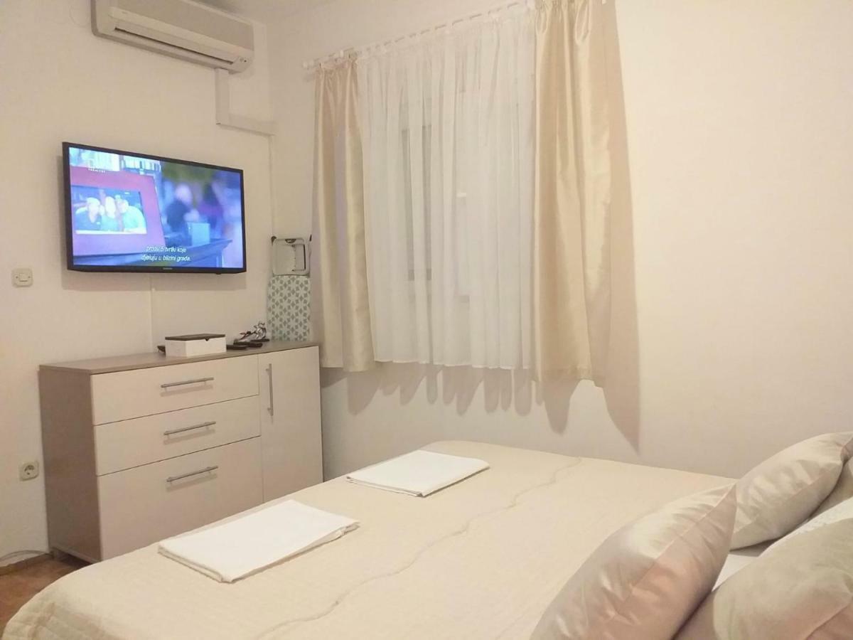 Apartman Jurilj Makarska Esterno foto
